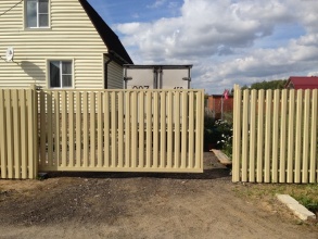 Ворота откатные из евроштакетника - пример 12 фото в Талдоме