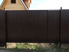 Ворота из профнастила откатные - пример 11 фото в Талдоме