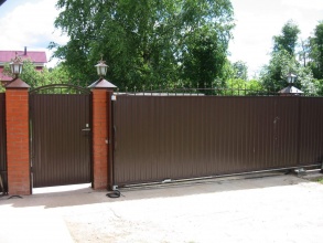 Дистанционное управление с откатными воротами - пример 8 фото в Талдоме