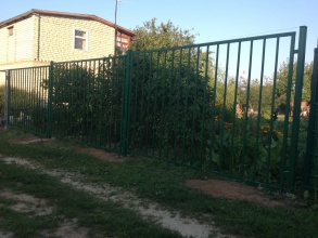 Сварные заборы с забивными столбами  80 метров фото в Талдоме